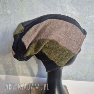 Patchworkowa czapka uniwersalna dobra na co dzienne noszenie uszyte