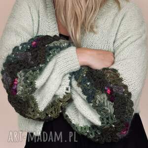 755, ręcznie robiony, szerokie rękawy, alpaka, kolorowy sweter