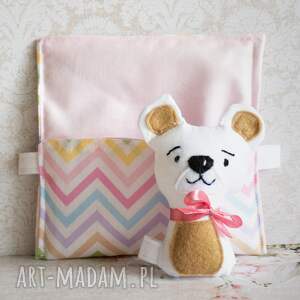 Minisie w śpiworku - biały miś handmade 9 cm z mini śpiworkiem
