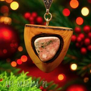 wisiorek z rodonitem, drewna octowca - tarcza ochronna natury pirografia