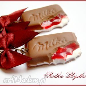wiśniowe czekoladki z czarwoną kokardką, modelina fimo