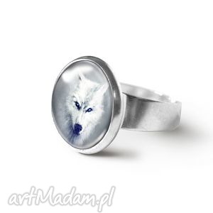 pierścionek - biały wilk