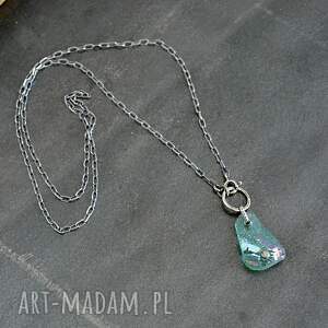 Prosty wisiorek ze szkłem antycznym, szkło afgańskie