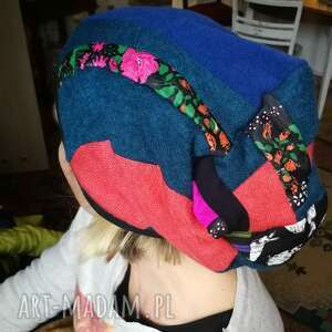 handmade czapki czapka szyta patchworkowo damska smerfetka dobra na codzienne noszenie