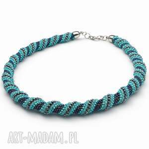 Ręcznie wyplatany naszyjnik turkusowy - krótki choker 40 cm w efekt trójwymiarowej spirali