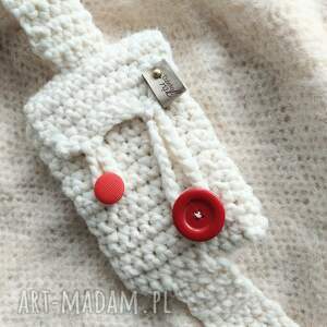 Torebka na szydełku ecru nerka, biało czerwona