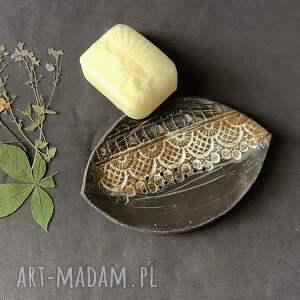 ceramiczna mydelniczka ręcznie robiona koronka, polska ceramika prezent