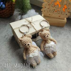 handmade breloki breloczek miś aniołek w drewnianej szkatułce