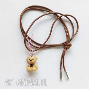 MIŚ wisiorek handmade - akryl 15x22 mm, srebro 925 i kolorowy sznurek