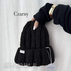 Czarna czapka Nordic z 100% wełny - handmade