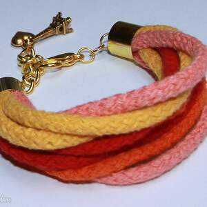 ręcznie zrobione kolorowa bransoletka ze sznurków bawełnianych