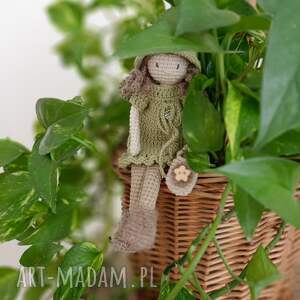 szydełkowa dziewczynka - motyl szydełku, dekoracja lalka włóczka