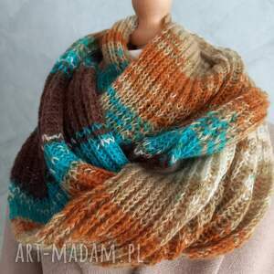 mięciutki komin robiony ręcznie na drutach z wełny i moheru, cieply