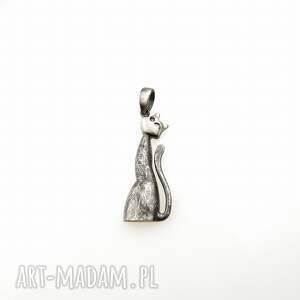 handmade wisiorki srebrny wisiorek - mini kotek oksydowany II