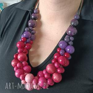 naszyjnik drewniany cieniowany fioletowo - różowy, korale drewniane, masywny