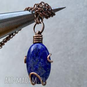 miedziany naszyjnik z kamieniem lapis lazuli biżuteria autorska