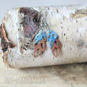 kolczyki drewniane z żywicą listek niebieski, żywicy, liscie
