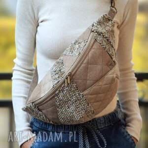 beżowa patchworkowa nerka xxl, mini plecak na prezent, nerkoplecak skrawkowa