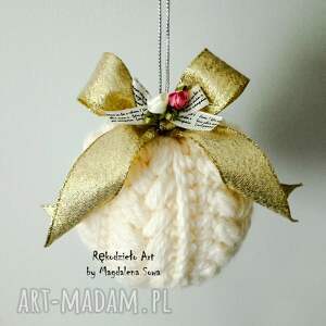 bombka na szydełku włóczki, boże narodzenie