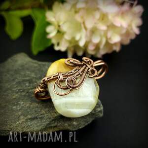 Broszka z agatem w miedzi - ręcznie robiona wire wrapping