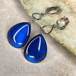 perłowe klipsy z kobaltowymi kroplami e104/12 zamiast kolczyków