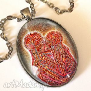handmade naszyjniki anatomiczny pocałunek - owalny medalion z łańcuszkiem