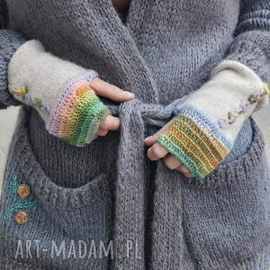 the wool art rękawiczki mitenki na wiosnę dłonie prezent