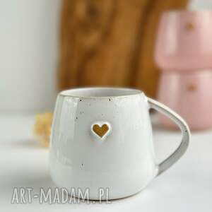 Prezent Kubek Beczułka ręcznie robiony 320 ml - Biały z sercem
