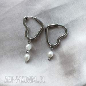 Prezent Kolxzyki z naturalną, kolczyki wiszące, perły, dla niej