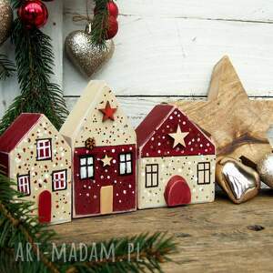 3 domki bordowo - waniliowe, drewniane ozdoby świąteczne, dekoracje z drewna