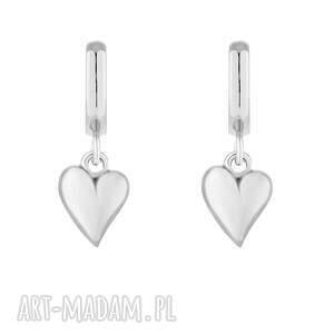 Srebrne z małymi serduszkami, kolczyki, srebro, serce
