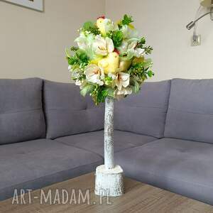 drzewko wielkanocne z kurkami dekoracja wielkanocna na stół stroik