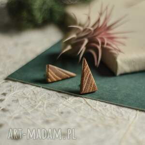 trójkątne kolczyki z drewna akacji drewniana biżuteria
