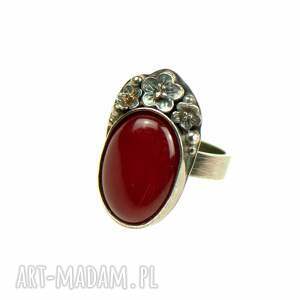 srebrny pierścionek z czerwonym jadeitem carmen a851, pierścień