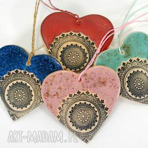 handmade upominki na święta duże ceramiczne serce z mandalą - wybierz swój