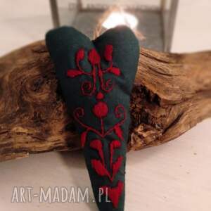 zawieszka ozdobna z haftem styl skandynawski rustykalny, ozdoba