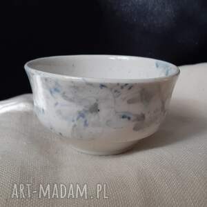 handmade ceramika srebrzyste zimowe kwiaty. Porcelanowy chawan - czarka do herbaty