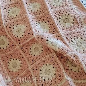 Bawełniany w stokrotki, dekoracja, kocyk, włóczka, na szydełku