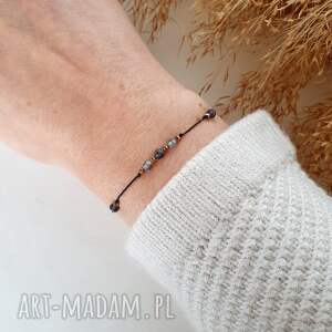 bransoletka z iolitem, biżuteria handmade nitce