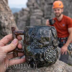 kubki duży kubek skałka - karkonosze ok 450 ml dark ceramika na prezent