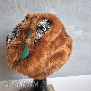 futrzana czapka ruda gora folkowa na podszewce rozmiar uniwersalny box A1, bo
