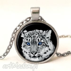 śnieżny gepard - medalion z łańcuszkiem tygrys, oczy