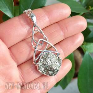 surowość pirytu, naszyjnik z pirytem, srebro, surowy kamień wire
