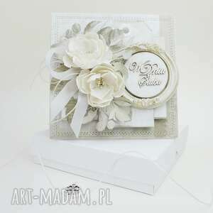 ręcznie robione scrapbooking kartki w dniu ślubu w pudełku