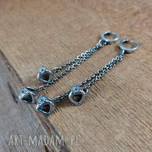 kolczyki - kostki na łańcuszku, srebro oksydowane 925