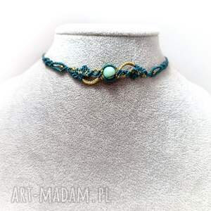 mroczny ogród chryzokola w makramie naszyjnik - choker pleciony zielono złoty