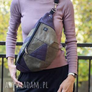 Prezent nerka XXL ciemna oliwka z fioletem, mini plecak, nerkoplecak