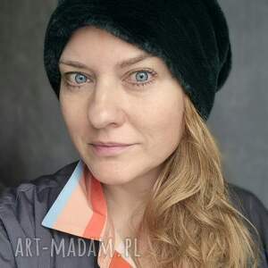 futrzana czapka ciemna zieleń góra patchworkowa na podszewce rozmiar uniwersalny