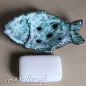 ręczne wykonanie ceramika ryba co sie giba