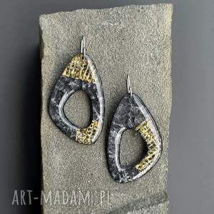 Nieregularne kolczyki handmade w industrialnym stylu